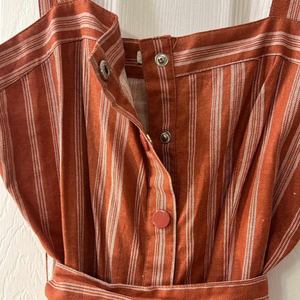 Forever 21 Small mini dress, strap, button up, with pockets - Picture 6 of 7